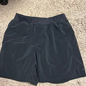 Fabletics Fundamental Lined shorts